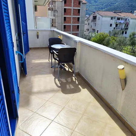 Glory Apartament Budva
