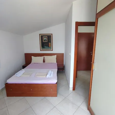 Glory Apartament Budva